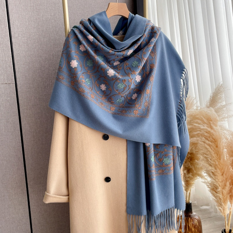 2025 Nuovo Ricamo Sciarpa di C - Cashmere Pashmina Wrap recensione e prezzo